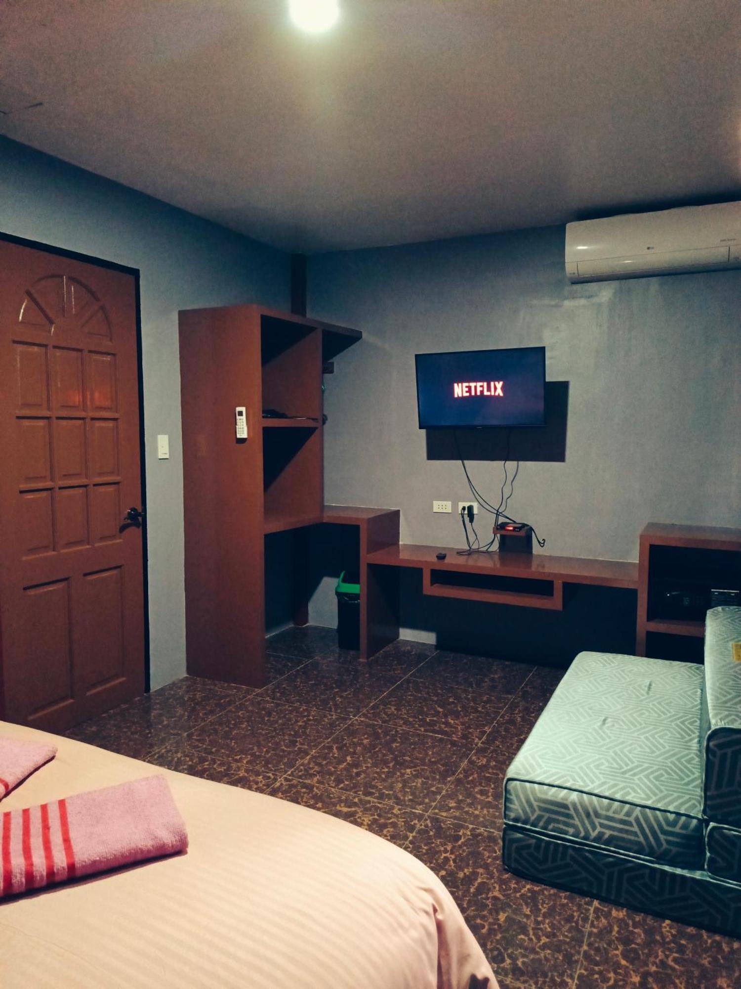 Peace Lily Studio Apartments Панглао Экстерьер фото